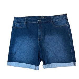 NWT EVANS Denim Blue Jean Shorts Size 28